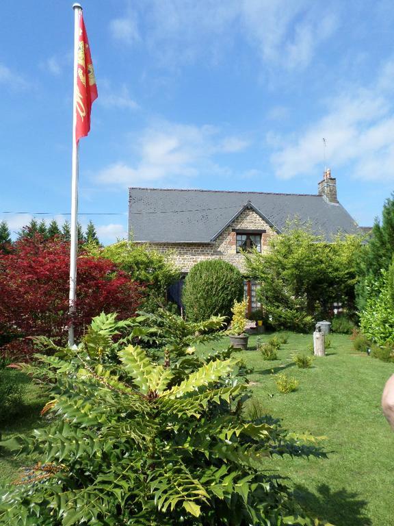 La Chevallerie B&B Isigny-le-Buat 외부 사진